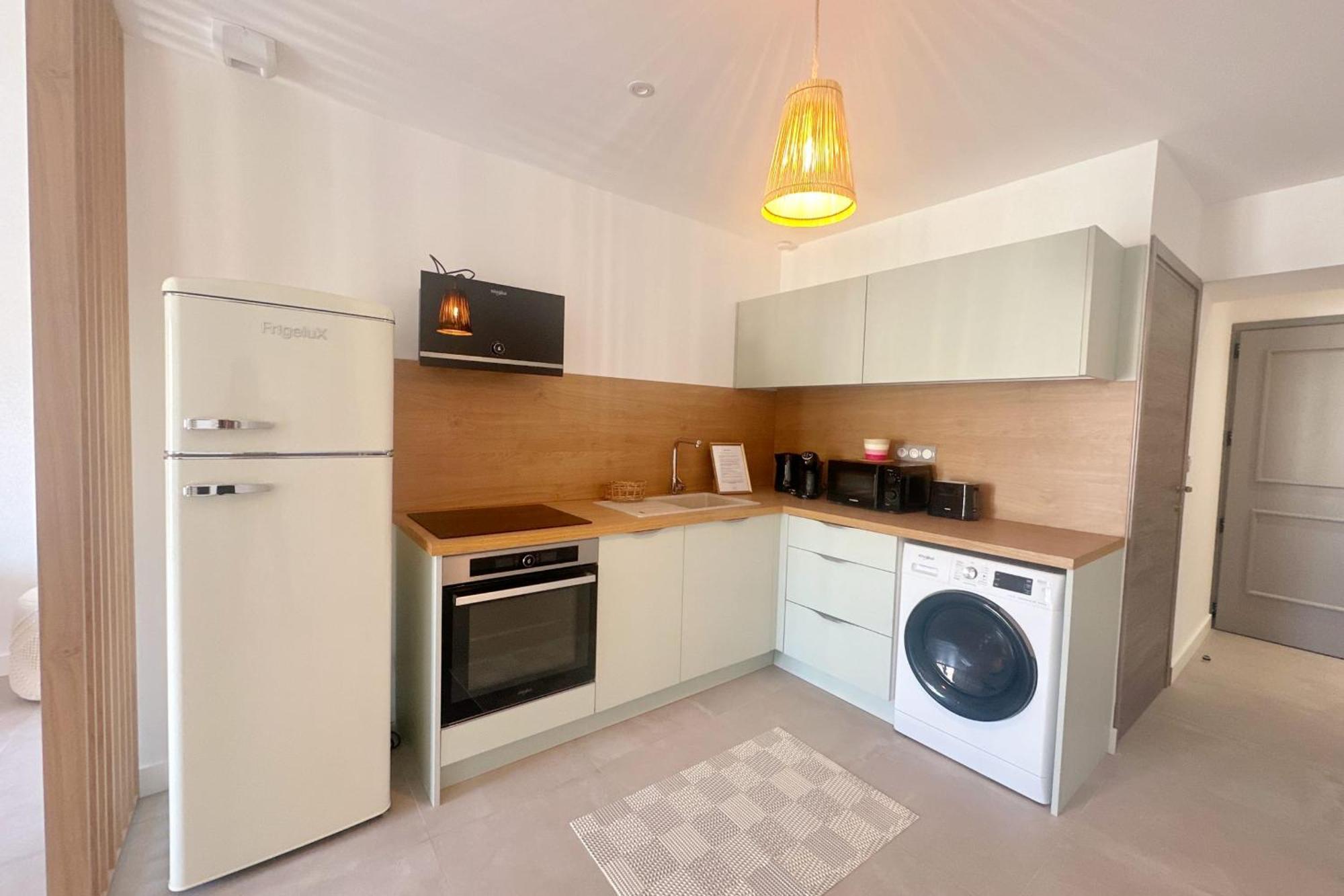Les Palmiers - Appartement Une Chambre Vue Canal Le Grau-du-Roi Ngoại thất bức ảnh