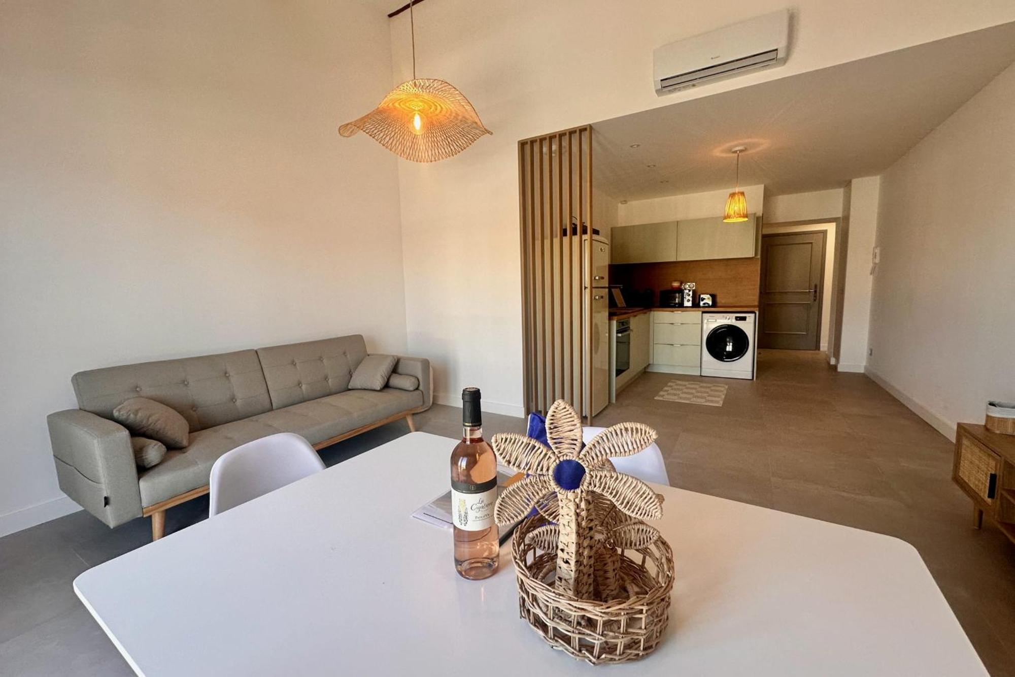 Les Palmiers - Appartement Une Chambre Vue Canal Le Grau-du-Roi Ngoại thất bức ảnh